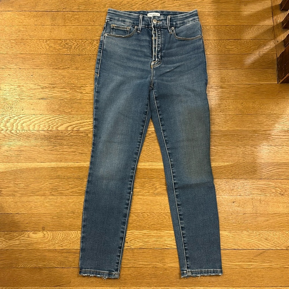 Good American Good Legs Exposed Button Denim